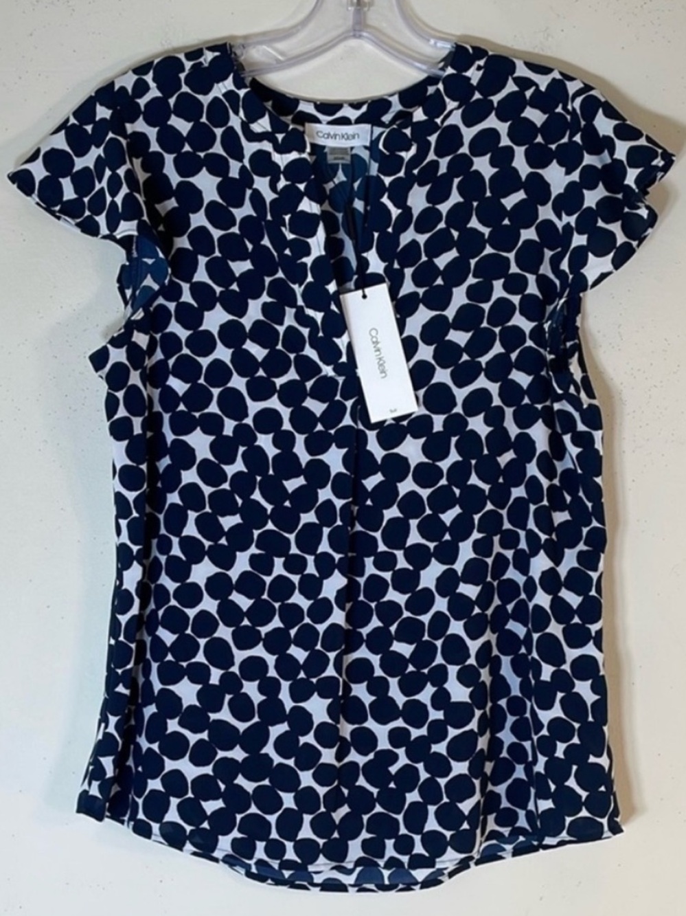 Calvin Klein Tallia Flutter Sleeve Blouse Navy Dot. Small. NWT. $78! - Picture 2 of 13